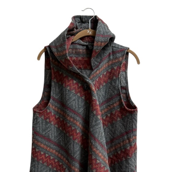 Women’s Hooded Wool Blend Aztec Boho Vest Tassel Fringe Gray Red Sweater Size M - Picture 5 of 14